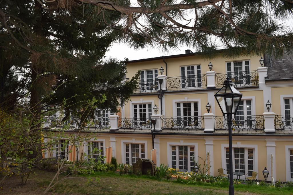 Hotel Landhaus Fuhrgassl-Huber Viyana Dış mekan fotoğraf