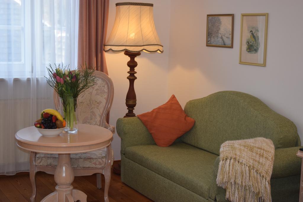 Hotel Landhaus Fuhrgassl-Huber Viyana Dış mekan fotoğraf